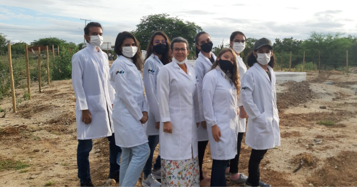 Estudantes do PET participam do evento d...